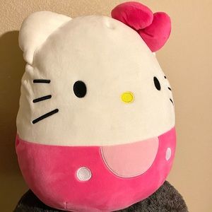 Hello Kitty Squishmello